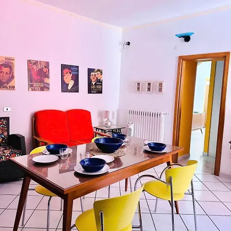 Holiday home Casa Vacanze Macarro